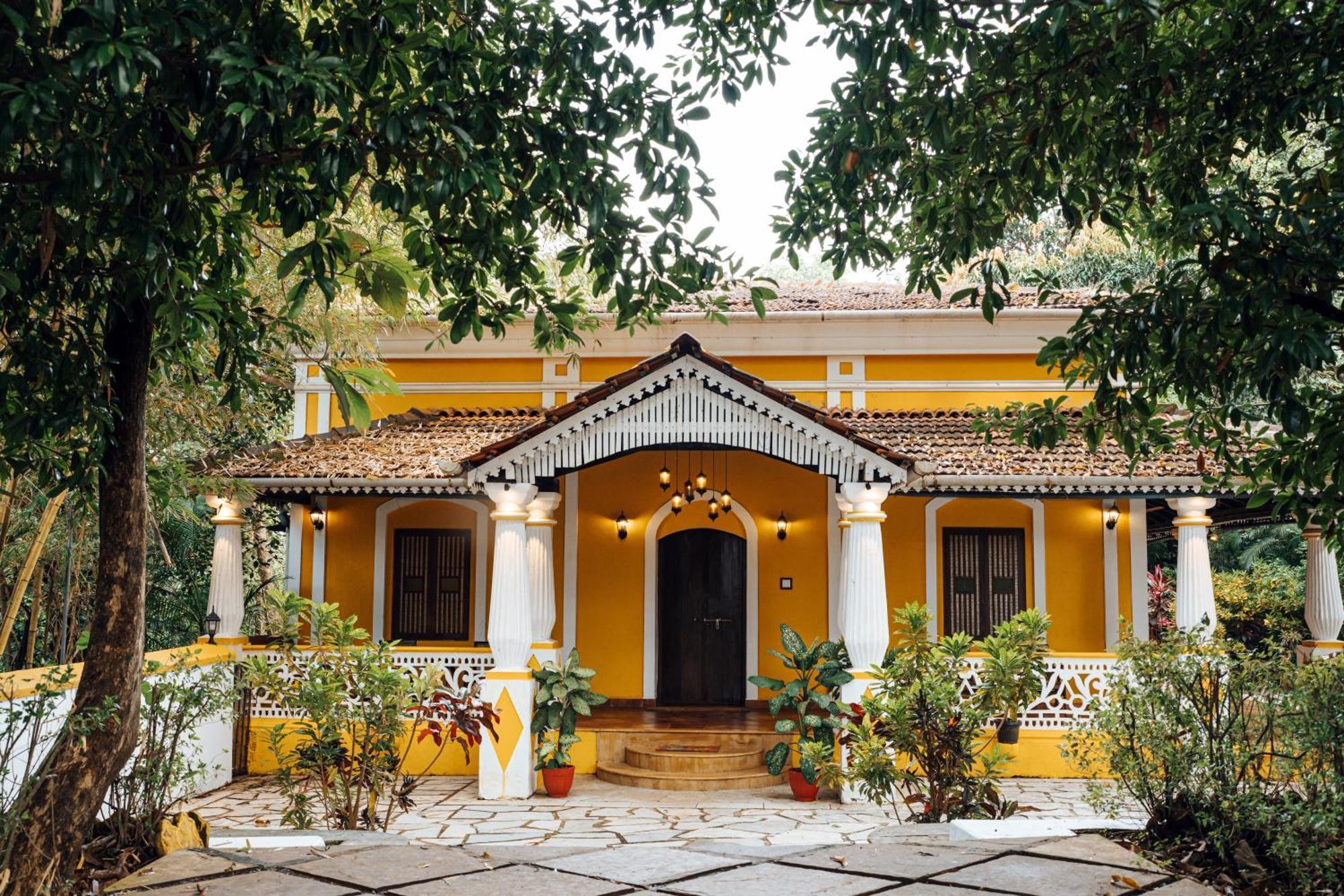 The Island Pool Villa Panaji Exterior photo