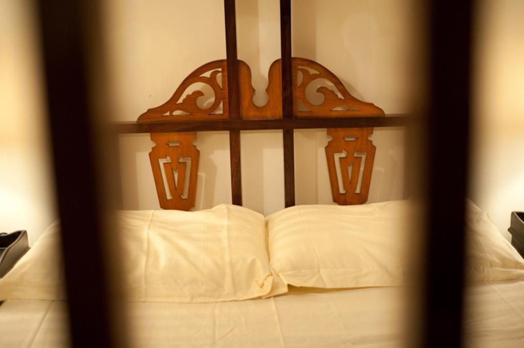 The Island Pool Villa Panaji Room photo